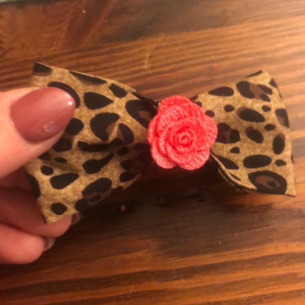 Bows for the dogs....